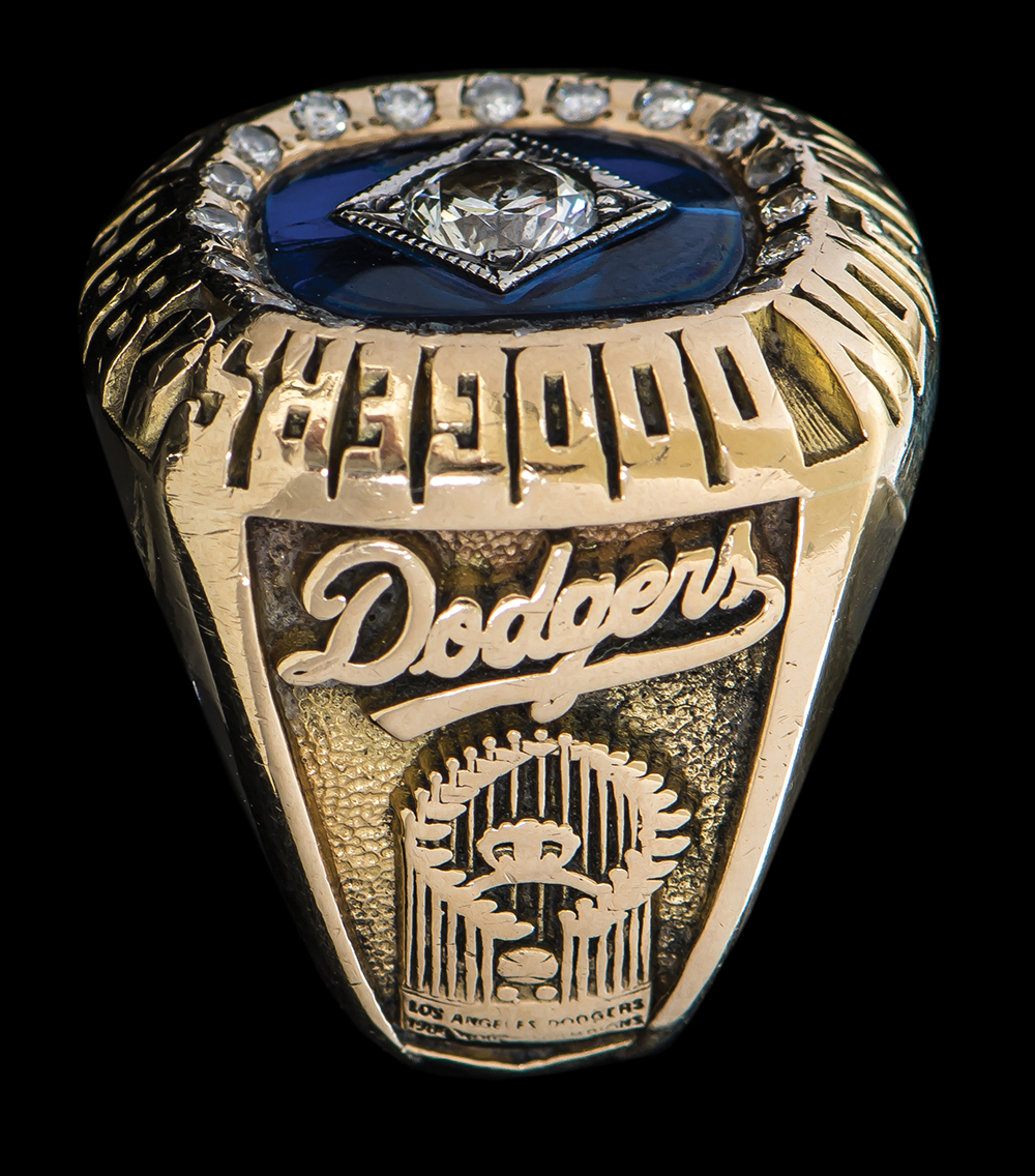 1988 Los Angeles Dodgers World Series Ring - Celebrate the Champions!