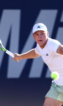 Watch Jordan Thompson vs Alex Michelsen Live: ATP Los Cabos 2024 Quarter-Final