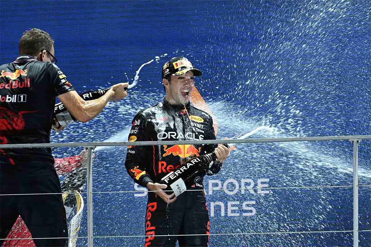 Formula 1 Champagne Bottle: The Iconic Sparkling Wine of F1 Podium Celebrations