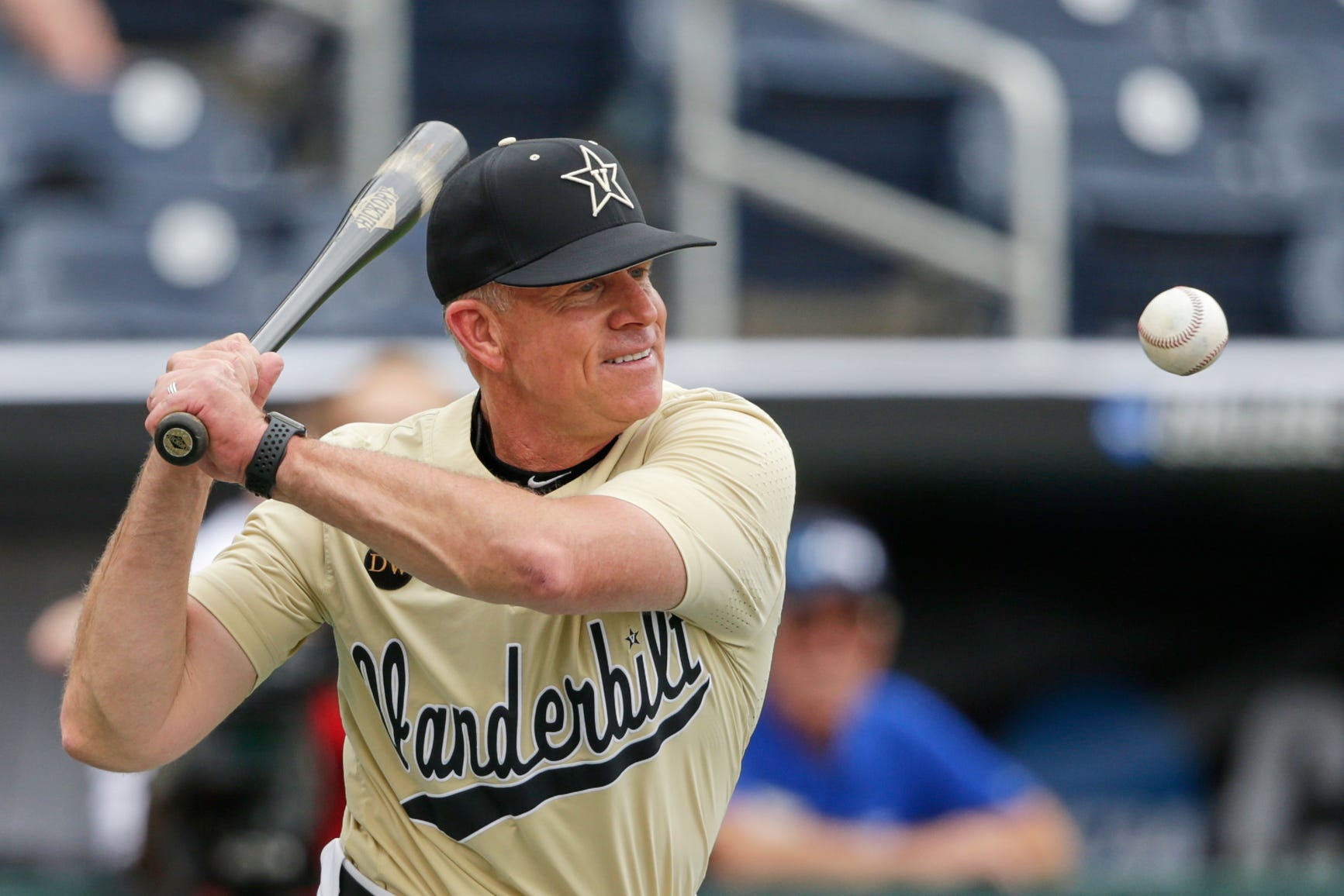 How Much Do ACC Baseball Coaches Make? Salary Insights and Rankings