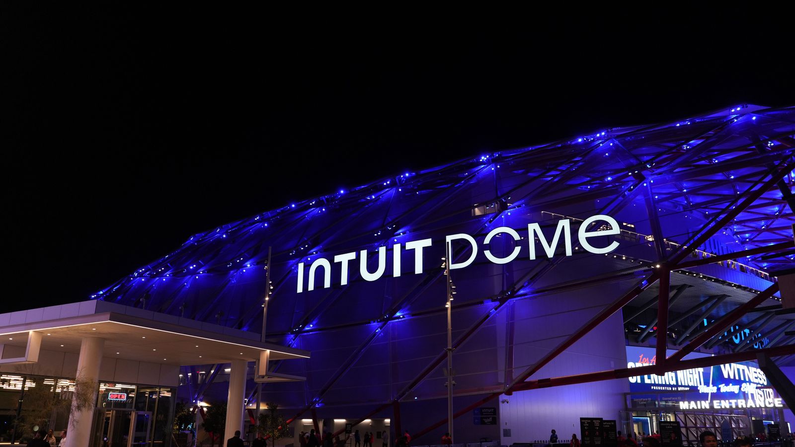 When is WWE Coming to Los Angeles? RAW at Intuit Dome on January 6, 2025