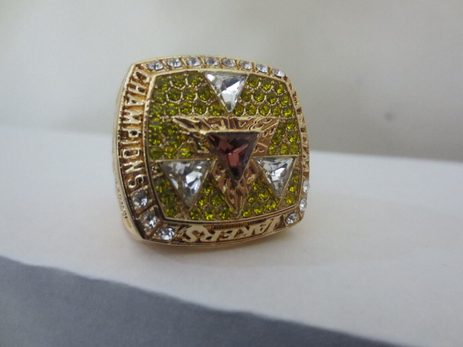 Buy Kobe Bryant Replica Championship Rings – Accurate & Affordable