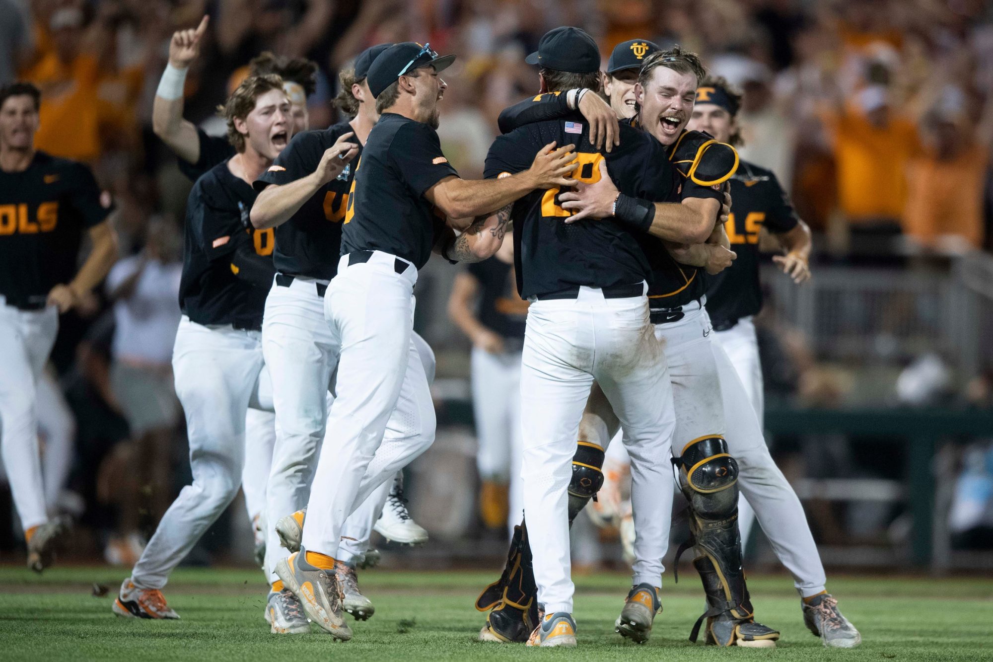 How Much Do ACC Baseball Coaches Make? Salary Insights and Rankings