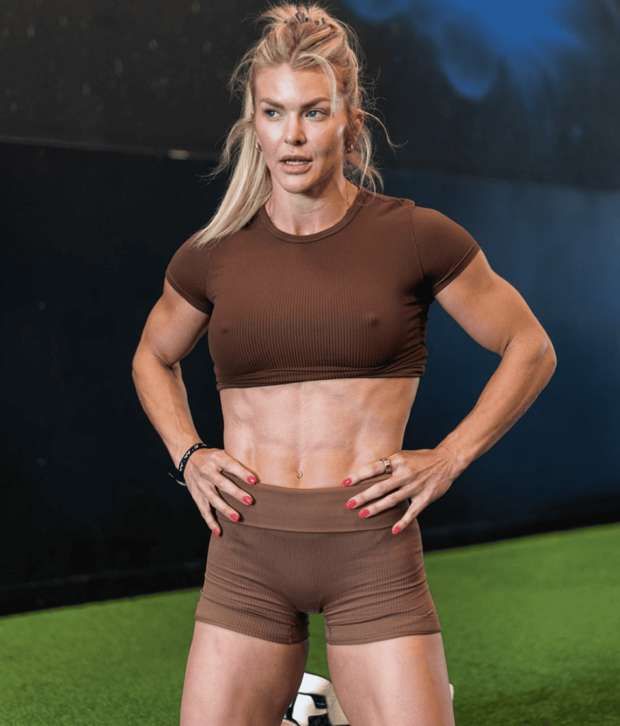 Top Female Brazilian Fitness Influencers to Follow in 2024