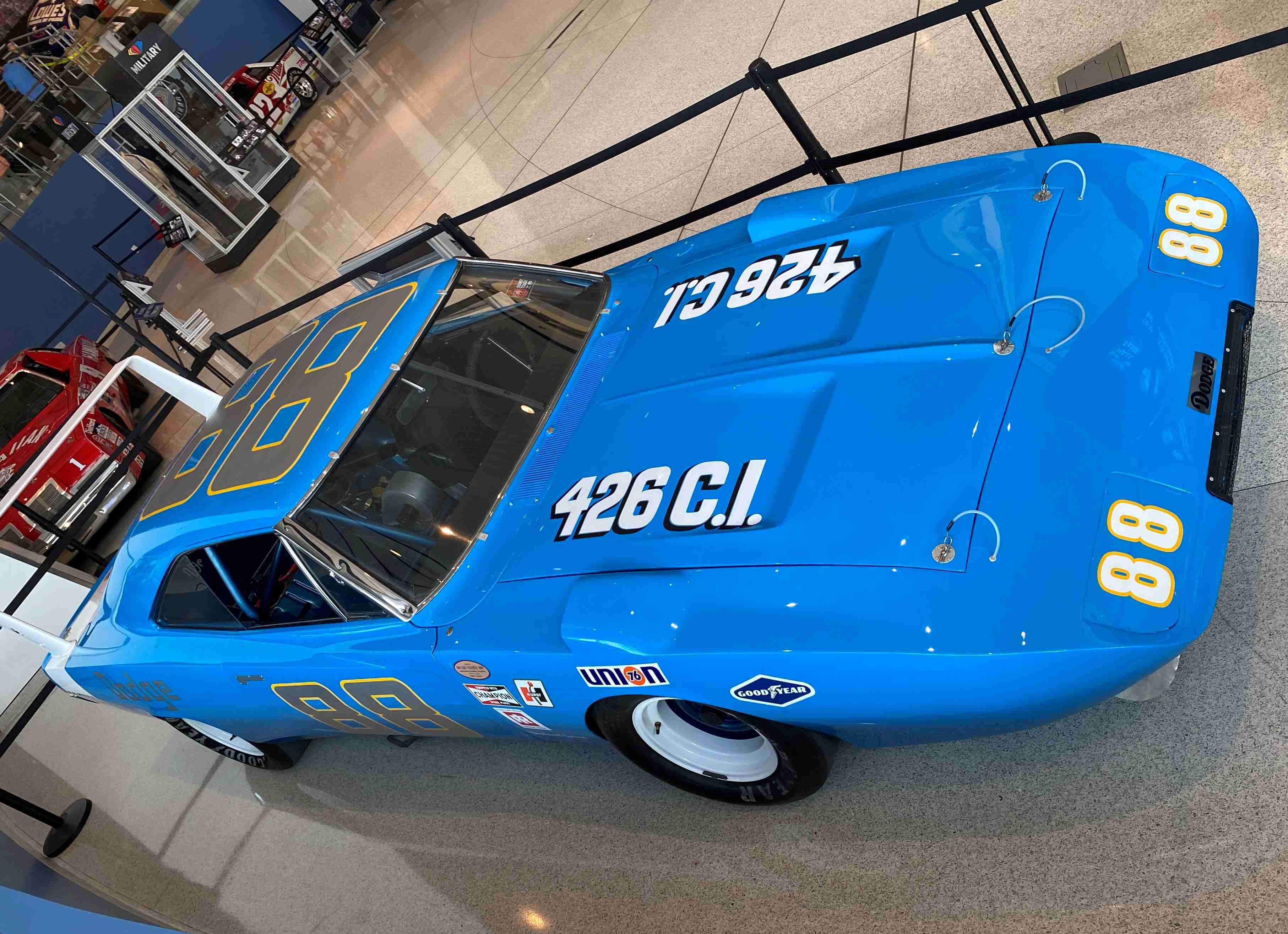 what tires did nascar driver use on dodge daytonas