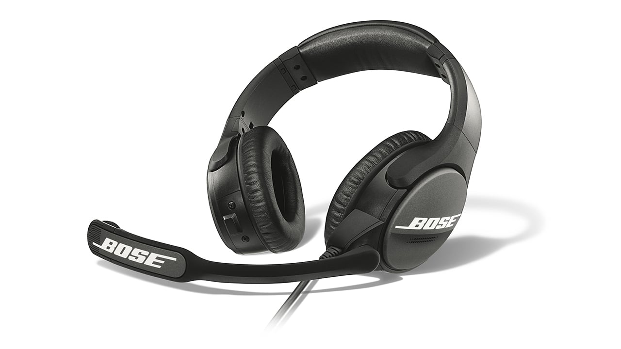 The Importance of Headsets for Football Coaches: Enhancing Communication and Strategy