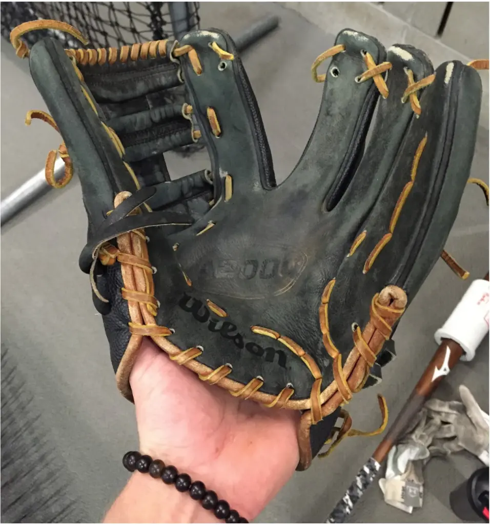 Effortless Glove Break-in: Shaving Cream Method Guide