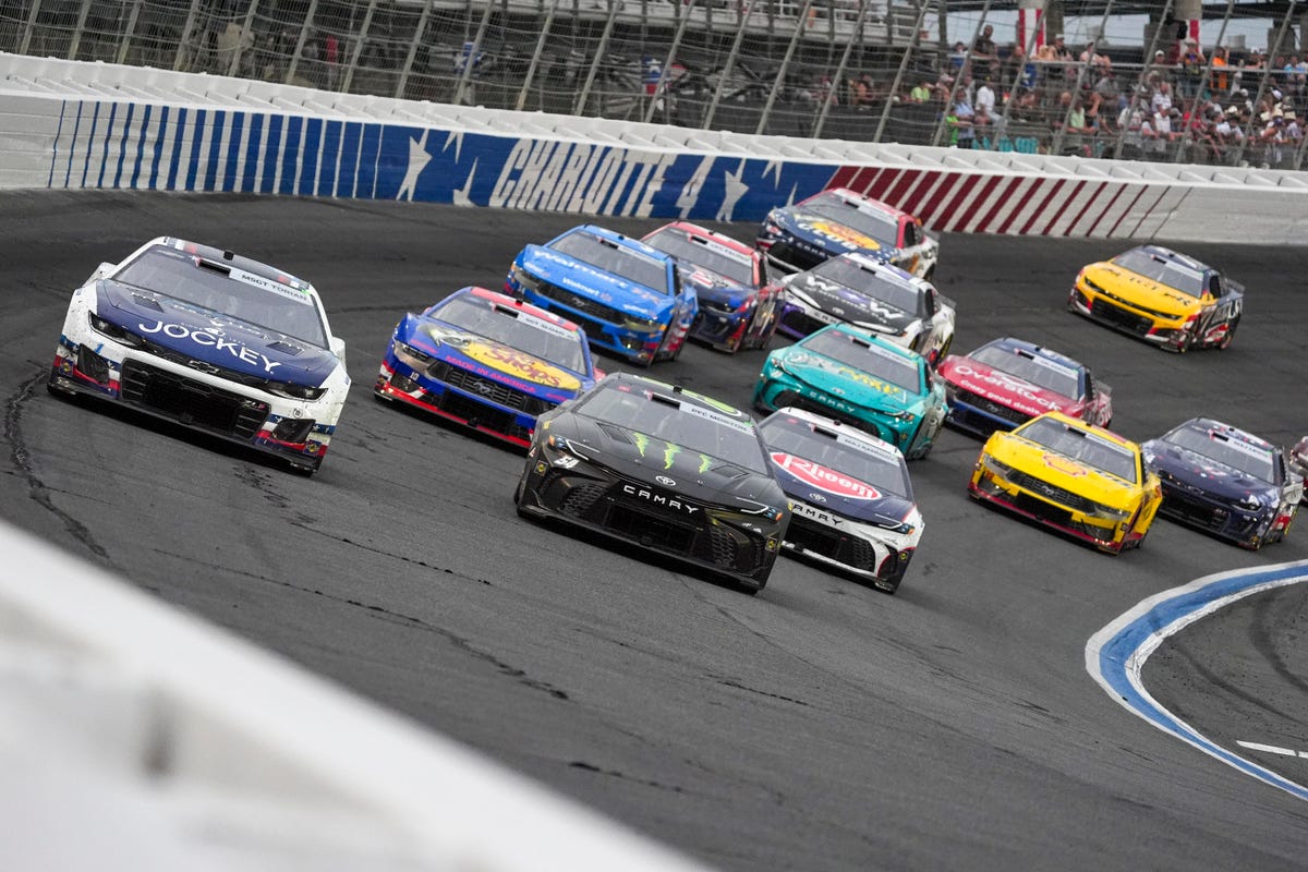 Charlotte NASCAR Race Results: Winners and Highlights