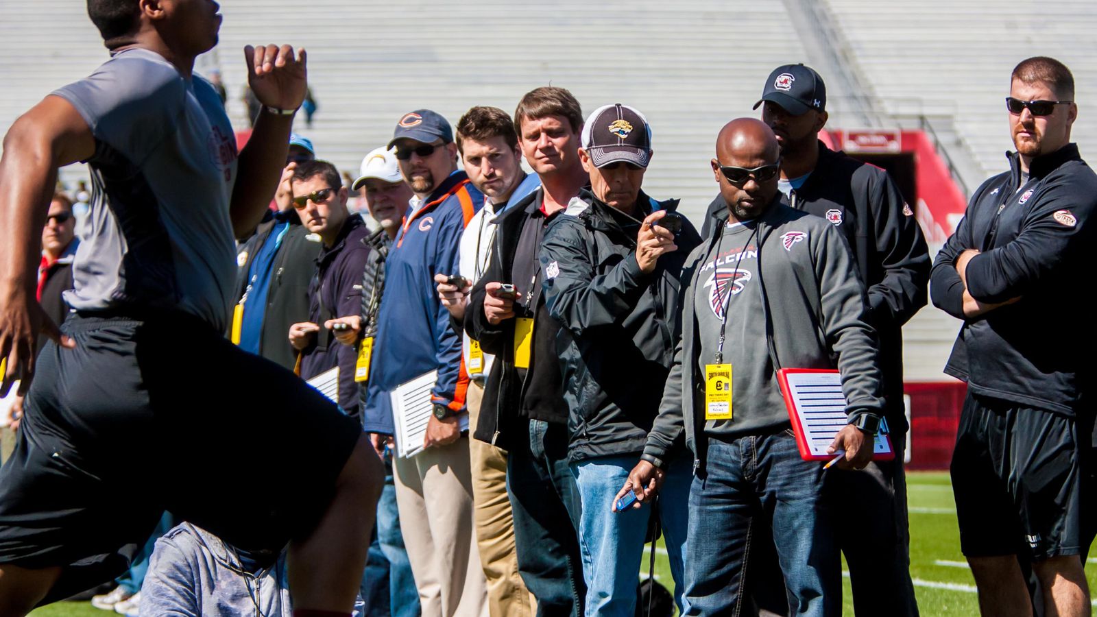 How Do I Become a NFL Scout? Your Top Questions Answered!