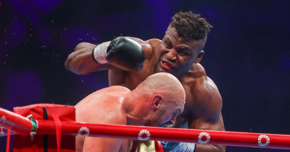 Superman Punch in Boxing: Legal or Not? Get the Answer Now!
