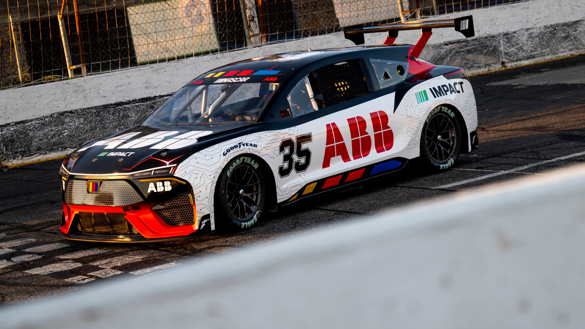 Decoding NASCAR: How Many Drivers Actually Race on the Track?