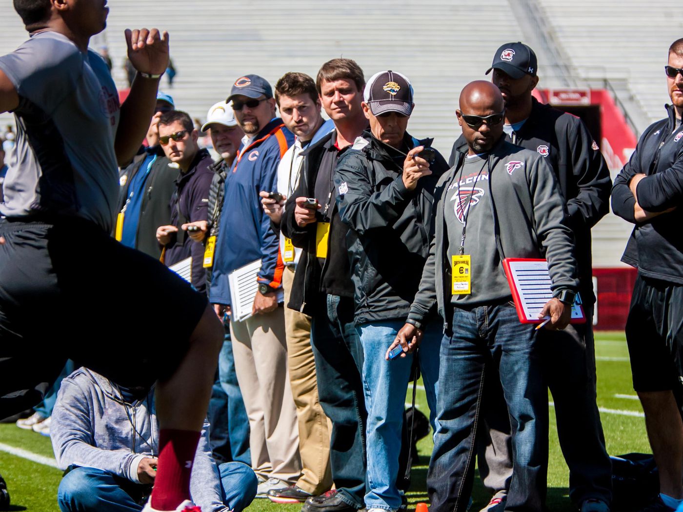 How much does a NFL scout make? Learn the secrets of NFL scout salary!