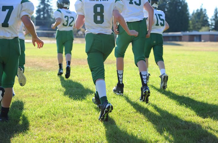 How long does a junior high football game last? A simple guide for parents!
