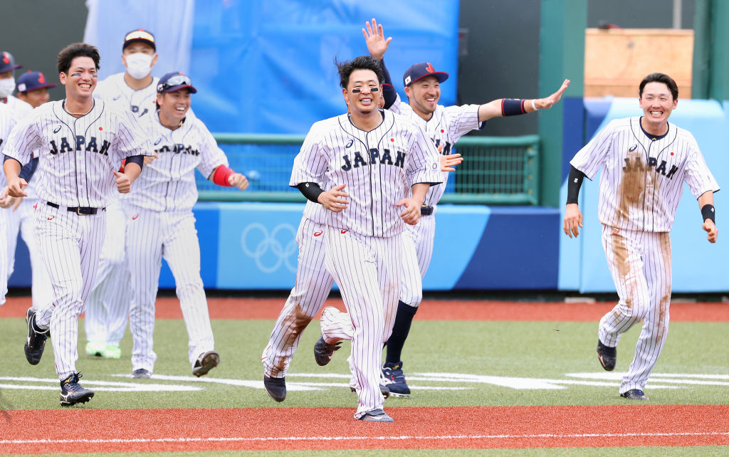 Exploring the Passion: Why is Baseball So Popular in Japan?