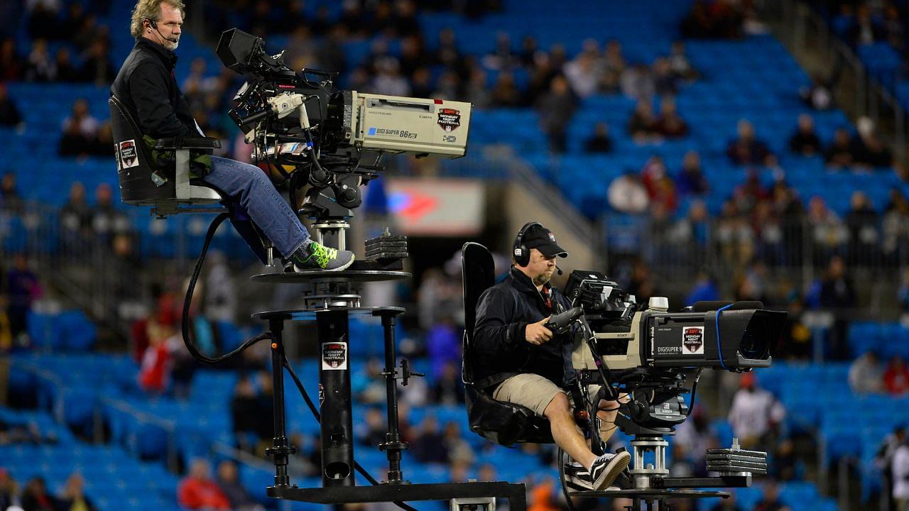 How much do NFL cameramen make? Heres a quick look at their salaries.