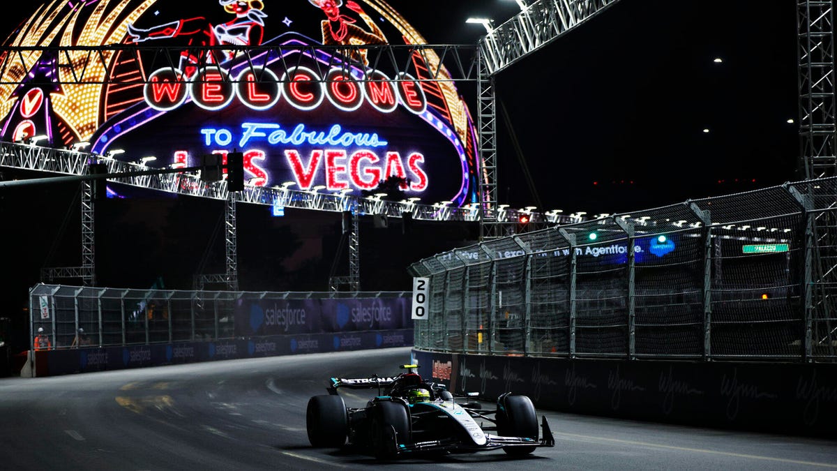 How to Watch the F1 Vegas Race? Find the Best Ways to Tune In!
