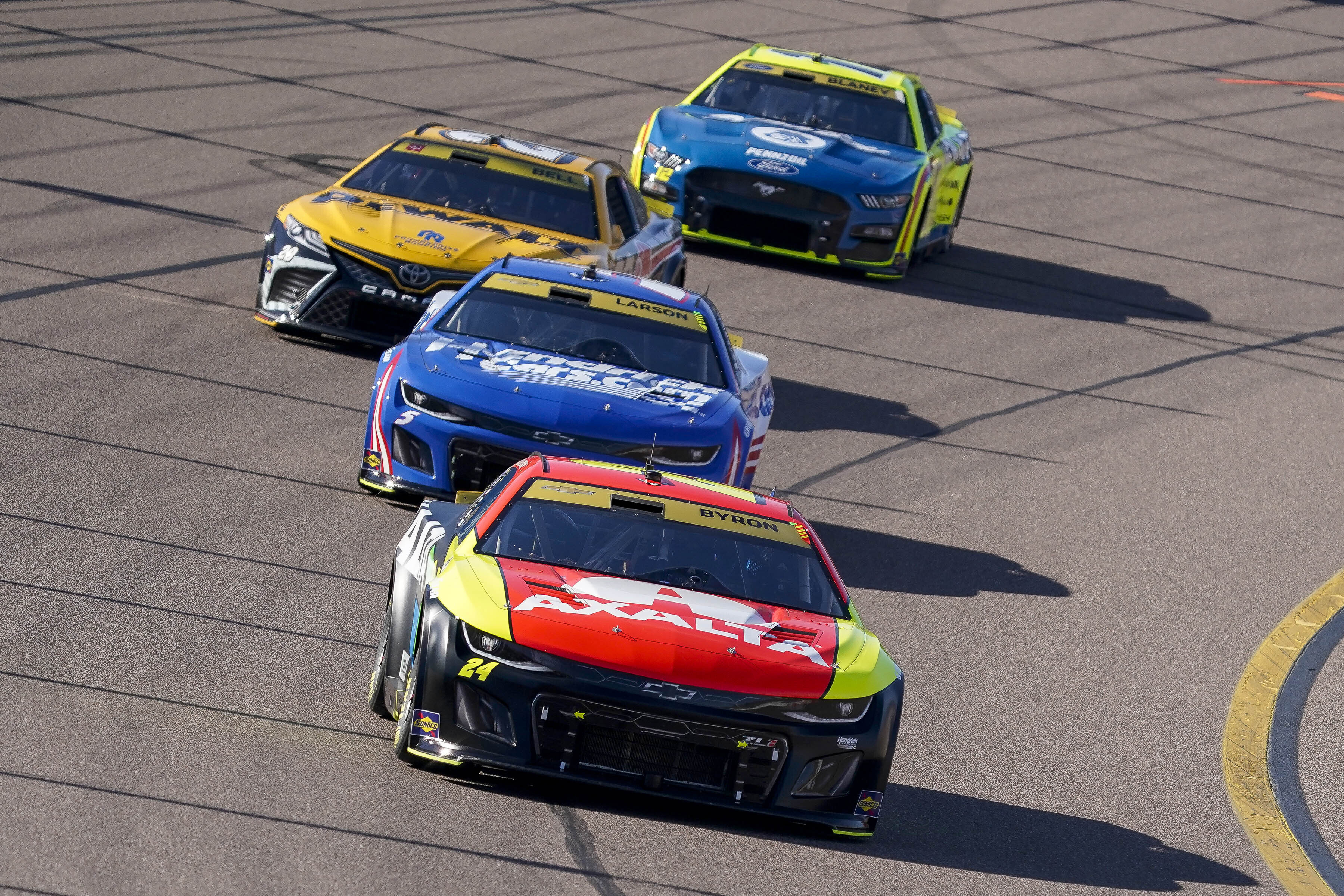 What time and channel is NASCAR today? Check out the full race schedule and TV listings now!