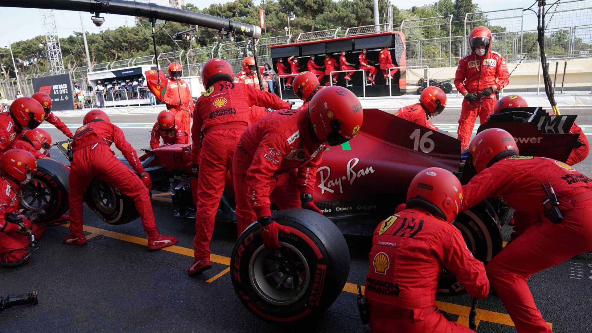 Dreaming of a job in Formula 1? How to work in F1 and make it a reality