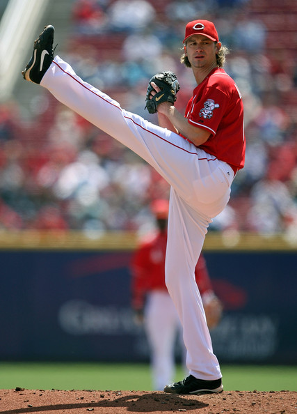 Can You Throw a Shot Put Like a Baseball? Expert explain the difference
